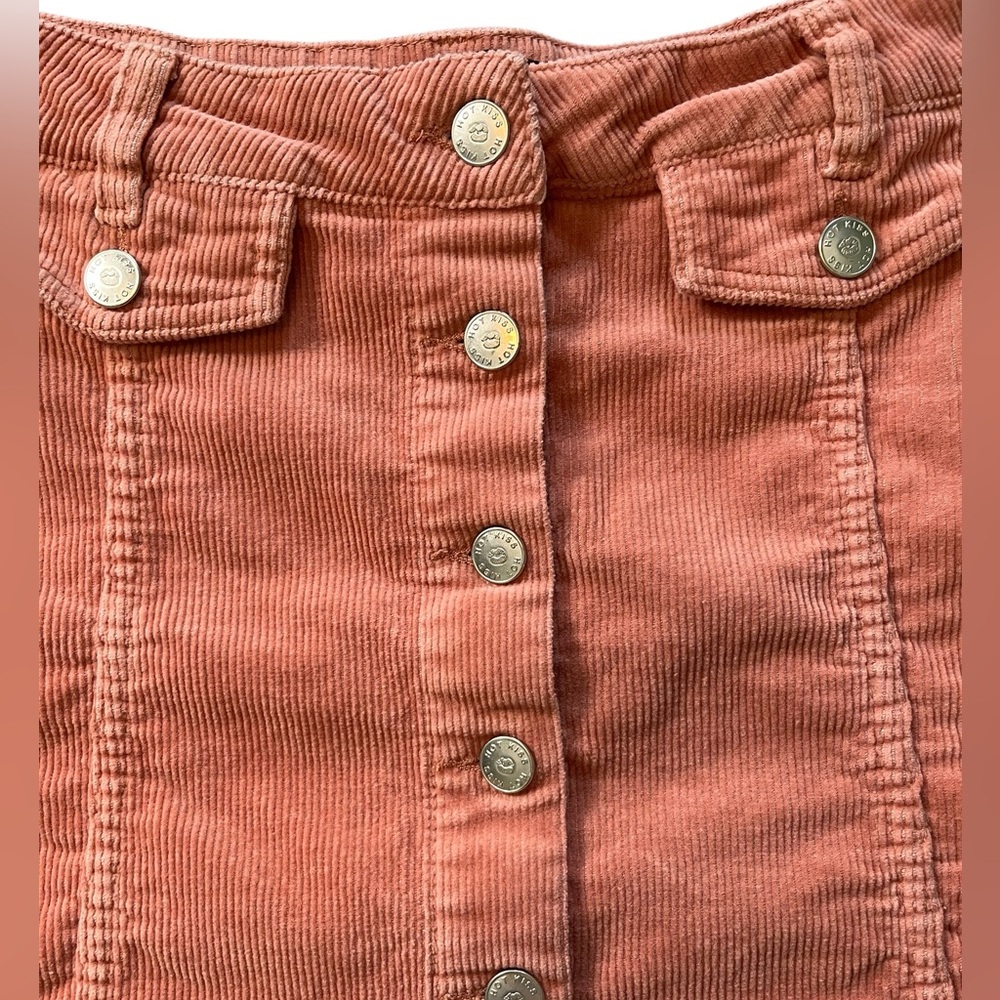 Hot Kiss Y2K Mini Skirt. Corduroy. Pink/Rose Button front. Women’s / Juniors - Picture 2 of 4